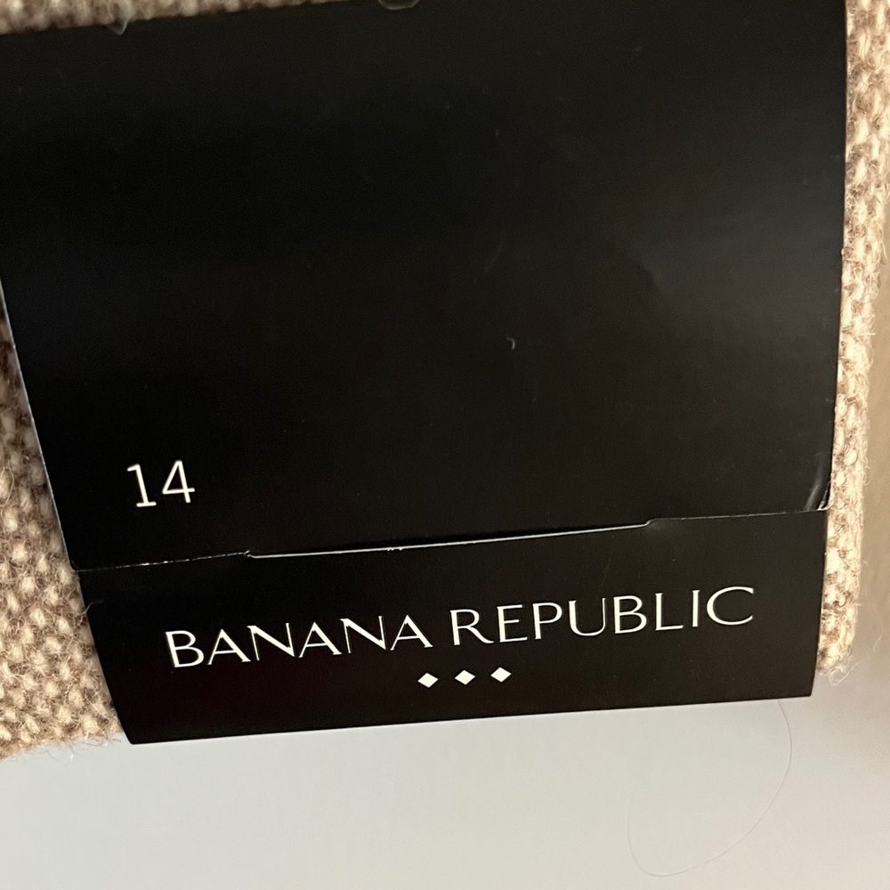Banana Republic Textured Blazer - Picture 4 of 10